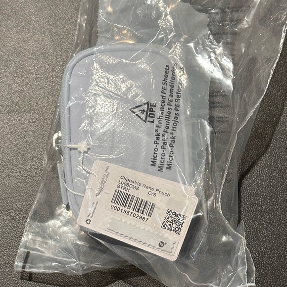 Lululemon Athletica Light Blue Key & Card Holder - Picture 5 of 7